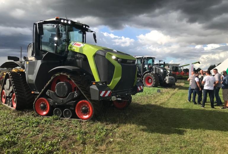 Fotoreportāža: Baltic Agro Machinery jaunumu demonstrācija