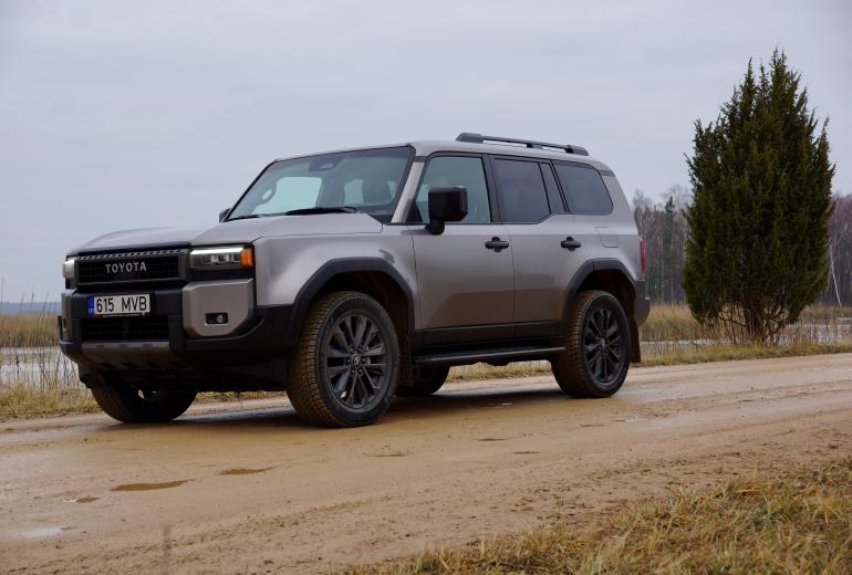 Toyota Land Cruiser tests