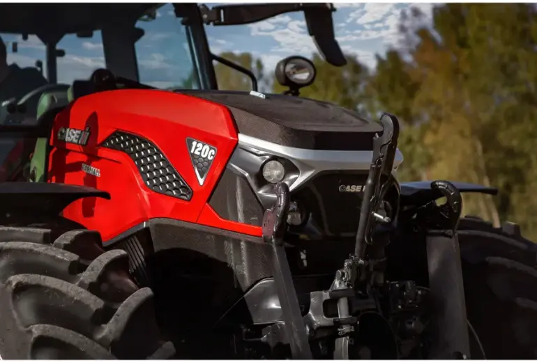 Modernizēts Case IH Farmall C