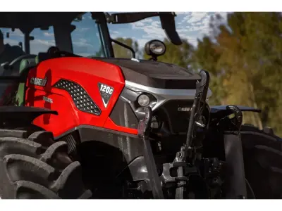 Modernizēts Case IH Farmall C